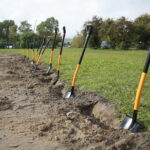 Kielce. 26.09.2019. Uroczyste wbicie łopaty pod budowę stadionu Politechniki Świętokrzyskiej / Wiktor Taszłow / Radio Kielce