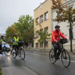 28.09.2019. Kielce. VII Pielgrzymka Rowerowa na Święty Krzyż. Na czele pielgrzymki ks. biskup Marian Florczyk / Wiktor Taszłow / Radio Kielce