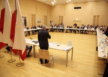 04.09.2019. Kielce. Świętokrzyski Okrągły Stół Edukacyjny / Wiktor Taszłow / Radio Kielce