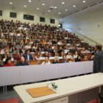 Kielce. 30.09.2019. UJK oficjalnie wita studentów spoza Polski. Przemawia Jacek Semaniak - rektor / Wiktor Taszłow / Radio Kielce