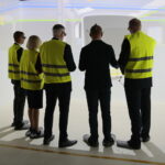 06.09.2019. Starachowice. Jarosław Gowin odwiedził firmę MAN Bus&Truck. / Wiktor Taszłow / Radio Kielce