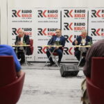 08.09.2019. Kielce. Studio polityczne Radia Kielce. Na zdjęciu (od lewej): Krzysztof Lipiec - PiS, Artur Gierada - KO i Czesław Siekierski - PSL KP / Wiktor Taszłow / Radio Kielce