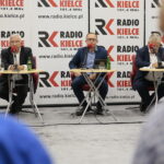 08.09.2019. Kielce. Studio polityczne Radia Kielce. Na zdjęciu (od lewej): Krzysztof Lipiec - PiS, Artur Gierada - KO i Czesław Siekierski - PSL KP / Wiktor Taszłow / Radio Kielce