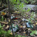 10.09.2019. Kielce. Śmieci w dolinie Silnicy / Wiktor Taszłow / Radio Kielce