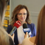 Kielce. 13.09.2019. Wielkie spotkanie pierwszaków w Hali Legionów. Na zdjęciu: Agata Wojtyszek - wojewoda świętokrzyski / Wiktor Taszłow / Radio Kielce