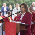 14.09.2019. Święty Krzyż. Główne uroczystości odpustowe. Przemawia Agata Wojtyszek – wojewoda świętokrzyski / Wiktor Taszłow / Radio Kielce