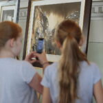 Chmielnik. 14.09.2019. Wernisaż wystawy Bartłomieja Michałowskiego "Sztetł. Zaginione w czasie" / Wiktor Taszłow / Radio Kielce