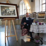 Chmielnik. 14.09.2019. Wernisaż wystawy Bartłomieja Michałowskiego "Sztetł. Zaginione w czasie". Na zdjęciu Piotr Wawrzyk - wiceminister spraw zagranicznych / Wiktor Taszłow / Radio Kielce