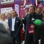 Kielce. 17.09.2019. Konferencja Lewicy. Na zdjęciu w środku: Andrzej Szejna - wiceprzewodniczący SLD, Adrian Zandberg - lider Partii Razem / Wiktor Taszłow / Radio Kielce