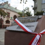 Kielce. 18.09.2019. Odsłonięcie monumentu poświęconego dr. Stanisławowi Ignacemu Łaszczyńskiemu / Wiktor Taszłow / Radio Kielce