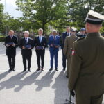 Kielce. 19.09.2019. Jubileusz 30-lecia istnienia Centrum Przygotowań do Misji Zagranicznych. Na zdjęciu od lewej: Piotr Wawrzyk - wiceminister spraw zagranicznych, Krzysztof Lipiec - poseł, Krzysztof Słoń - senator, Sławomir Stachura - dyrektor Kancelarii Prezydenta / Wiktor Taszłow / Radio Kielce