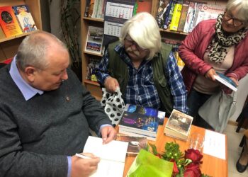 29.09.2019. Sandomierz. Spotkanie autorskie Andrzeja Sarwy / Grażyna-Szlęzak-Wójcik / Radio Kielce