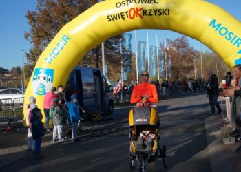 Ostrowiecki Bieg Niepodległości / Teresa Czajkowska / Radio Kielce