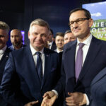 09.10.2019 Kielce. Konwencja PiS. Senator Krzysztof Słoń, senator Jarosław Rusiecki i premier Mateusz Morawiecki / Facebook / PiS
