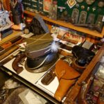 01.10.2019. Busko-Zdrój. Zbiór militariów / Marta Gajda / Radio Kielce