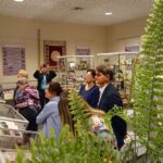 23.10.2019 Kielce. Otwarcie dwóch wystaw na UJK. Na zdjęciu (z prawej): prof. Jacek Semaniak - rektor UJK / Daniel Lenart / Radio Kielce