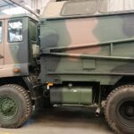 01.10.2019 Starachowice. Wizyta wiceministra Wojciecha Skurkiewicza w firmie Autobox. Star 266 / Anna Głąb / Radio Kielce