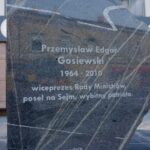 Przygotowania do odsłonięcia pomnika wicepremiera Przemysława Gosiewskiego / Michał Kita / Radio Kielce