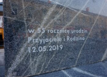 Przygotowania do odsłonięcia pomnika wicepremiera Przemysława Gosiewskiego / Michał Kita / Radio Kielce