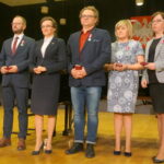 11.10.2019. Kielce. Wojewódzkie Obchody Dnia Edukacji Narodowej. Nauczyciele wyróżnieni medalami za długoletnią służbę / Kamil Król / Radio Kielce