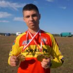 13.10.2019. Dębska Wola. Damian Musiał – KTM Novi Korona Kielce – zwycięzca klasyfikacji generalnej mistrzostw Polski w motocyklowych rajdach enduro i zdobywca złotego medalu w klasie E-1 / Kamil Król / Radio Kielce