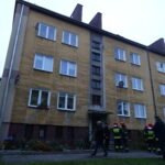 08.10.2019 Ostrowiec Świętokrzyski. Ewakuacja części bloku mieszkalnego przy ulicy Kopernika / Emilia Sitarska / Radio Kielce