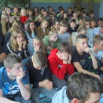 03.10,2019. Jędrzejów. Wykład Tadeusza Płużańskiego. Uczniowie Szkoły Podstawowej nr 3 / Ewa Pociejowska-Gawęda / Radio Kielce