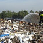 22.10.2019. Borszowice. Pożar składowiska odpadów komunalnych / Ewa Pociejowska-Gawęda / Radio Kielce