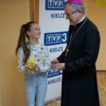 02.10.2019. Kielce. Inauguracja kampanii "Pola Nadziei". Na zdjęciu (po prawej): ks. Andrzej Kaleta - biskup pomocniczy Diecezji Kieleckiej / Piotr Kwaśniewski / Radio Kielce