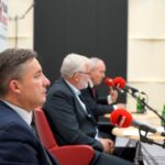 06.10.2019 Studio Polityczne Radia Kielce. Na zdjęciu (od lewej): Sylwester Chruszcz – Prawo i Sprawiedliwość, Lucjan Pietrzczyk – Koalicja Obywatelska i Kazimierz Kotowski – PSL-Koalicja Polska / Karol Żak / Radio Kielce