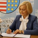 07.10.2019. Kielce. Podpisanie umów na poddziałanie 8.5.1 RPO "Podniesienie jakości kształcenia zawodowego". Na zdjęciu (od lewej): Renata Janik - wicemarszałek województwa świętokrzyskiego / Piotr Kwaśniewski / Radio Kielce