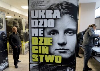 08.10.2019. Kielce. Otwarcie wystawy "Ukradzione dzieciństwo" w Centrum Edukacyjnym IPN "Przystanek Historia" w Kielcach / Piotr Kwaśniewski / Radio Kielce