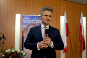 10.10.2019. Kielce. Podsumowanie kampanii wyborczej wojewody Agaty Wojtyszek. Na zdjęciu: Krzysztof Słoń - senator PiS / Piotr Kwaśniewski / Radio Kielce