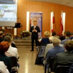 10.10.2019. Kielce. Podsumowanie kampanii wyborczej wojewody Agaty Wojtyszek. Na zdjęciu (w środku): Krzysztof Słoń - senator PiS / Piotr Kwaśniewski / Radio Kielce