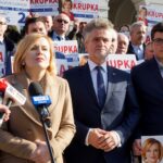 11.10.2019 Kielce. Konferencja wiceminister Anny Krupki. Na zdjęciu (pierwszy rząd, od lewej): Anna Krupka - wiceminister sportu i turystyki, Krzysztof Słoń - senator PiS, Marcin Stępniewski - radny Rady Miasta Kielce / Piotr Kwaśniewski / Radio Kielce