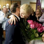 13.10.2019. Kielce. Ogłoszenie wyników wyborów do parlamentu w świętokrzyskiej siedzibie Sojuszu Lewicy Demokratycznej. Na zdjęciu (od lewej): Andrzej Szejna - przewodniczący świętokrzyskiego SLD i Małgorzata Marenin / Piotr Kwaśniewski / Radio Kielce