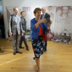 16.10.2019. Kielce. Otwarcie wystawy „Pozwólcie mi być sobą. Historia życia Anne Frank”. Na zdjęciu: Daphne Bergsma - ambasador Królestwa Niderlandów w Polsce / Piotr Kwaśniewski / Radio Kielce