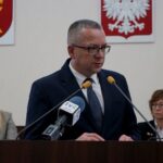 17.10.2019. Kielce. Sesja Rady Miasta Kielce. Na zdjęciu (od lewej): Joanna Winiarska - wiceprzewodnicząca Rady Miasta Kielce, Arkadiusz Kubiec - wiceprezydent Kielc i Katarzyna Zapała - radna Rady Miasta Kielce / Piotr Kwaśniewski / Radio Kielce