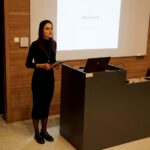 24.10.2019. Kielce. Wernisaż wystawy Agnieszki Szuścik „To się nie zdarza”. Na zdjęciu: Agnieszka Szuścik / Piotr Kwaśniewski / Radio Kielce