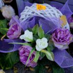 Przygotowania na Wszystkich Świętych. Kwiaty / Piotr Kwaśniewski / Radio Kielce