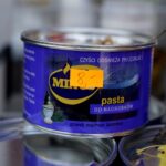 Przygotowania na Wszystkich Świętych. Kwiaty / Piotr Kwaśniewski / Radio Kielce