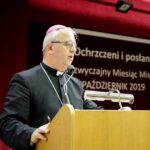 25.10.2019. Kielce. Sesja misjologiczna w Wyższym Seminarium Duchownym w Kielcach. Na zdjęciu: bp Jan Piotrowski - biskup diecezji kieleckie / Piotr Kwaśniewski / Radio Kielce
