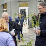 09.10.2019. Kielce. Konferencja prasowa PSL. Od lewej: Czesław Siekierski, „jedynka” świętokrzyskiej listy PSL w wyborach parlamentarnych i europoseł Adam Jarubas, szef ludowców w regionie / Michał Kita / Radio Kielce