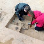 08.10.2019 Sadowie. Cmentarzysko kultur amfor kulistych / Wojciech Pasterkiewicz