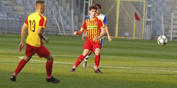 23.10.2019. Kielce. Mecz młodzieżowej Ligi Mistrzów Korona Kielce - Real Saragossa / Jarosław Kubalski / Radio Kielce