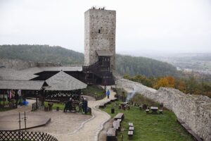 05.10.2019 Chęciny. Średniowieczna jesień na Zamku Królewskim w Chęcinach / Jarosław Kubalski / Radio Kielce