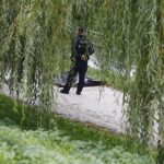 04.10.2019. Kielce. Kobieta wpadła do rzeki Silnicy. Akcja służb ratunkowych / Jarosław Kubalski / Radio Kielce