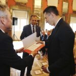 09.10.2019 Kielce. Inauguracja projektu „Polscy Olimpijczycy - Patrioci”. Na zdjęciu Jacek Wołowiec, dyrektor ŚCDN, Zbigniew Piątek - wójt Piekoszowa i Sławomir Szmal / Jarosław Kubalski / Radio Kielce