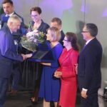 02.10.2019 Kielce. Uroczyste wręczenie promes na gospodarkę wodno-ściekową z Wojewódzkiego Fundusz Ochrony Środowiska i Gospodarki Wodnej w Kielcach. Promesy wręczają: Ryszard Gliwiński - prezes zarządu Wojewódzkiego Funduszu Ochrony Środowiska i Gospodarki Wodnej w Kielcach, Agata Wojtyszek - wojewoda świętokrzyski, Anna Krupka, wiceminister sportu i turystyki, Marek Ryszak, zastępca prezesa Narodowego Funduszu Ochrony Środowiska i Gospodarki Wodnej w Warszawie / Jarosław Kubalski / Radio Kielce