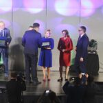 02.10.2019 Kielce. Uroczyste wręczenie promes na gospodarkę wodno-ściekową z Wojewódzkiego Fundusz Ochrony Środowiska i Gospodarki Wodnej w Kielcach. Promesy wręczają: Anna Krupka, wiceminister sportu i turystyki, Agata Wojtyszek - wojewoda świętokrzyski, Marek Ryszak, zastępca prezesa Narodowego Funduszu Ochrony Środowiska i Gospodarki Wodnej w Warszawie / Jarosław Kubalski / Radio Kielce